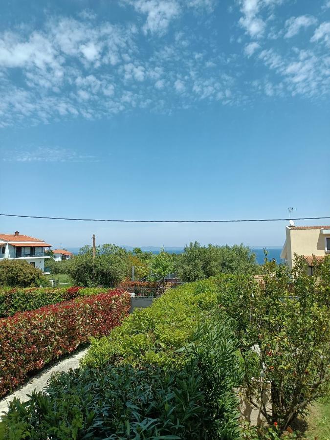 Апартаменты Marios Garden House Афитос Экстерьер фото